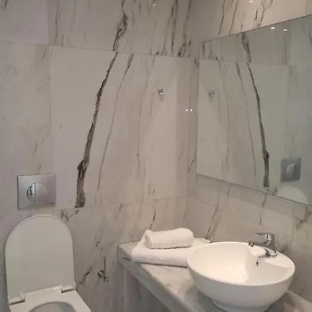 Hotel Athina Agios Georgios Pagon