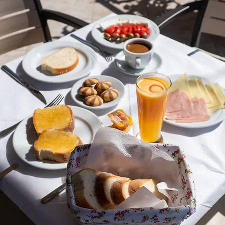 Athina Agios Georgios Pagon