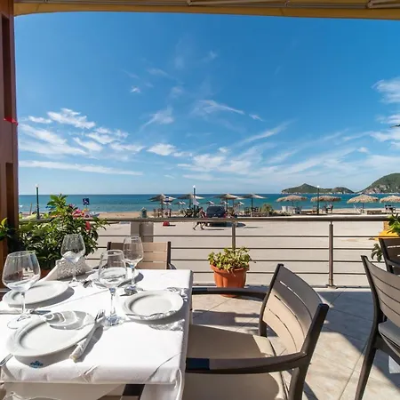 Otel Athina